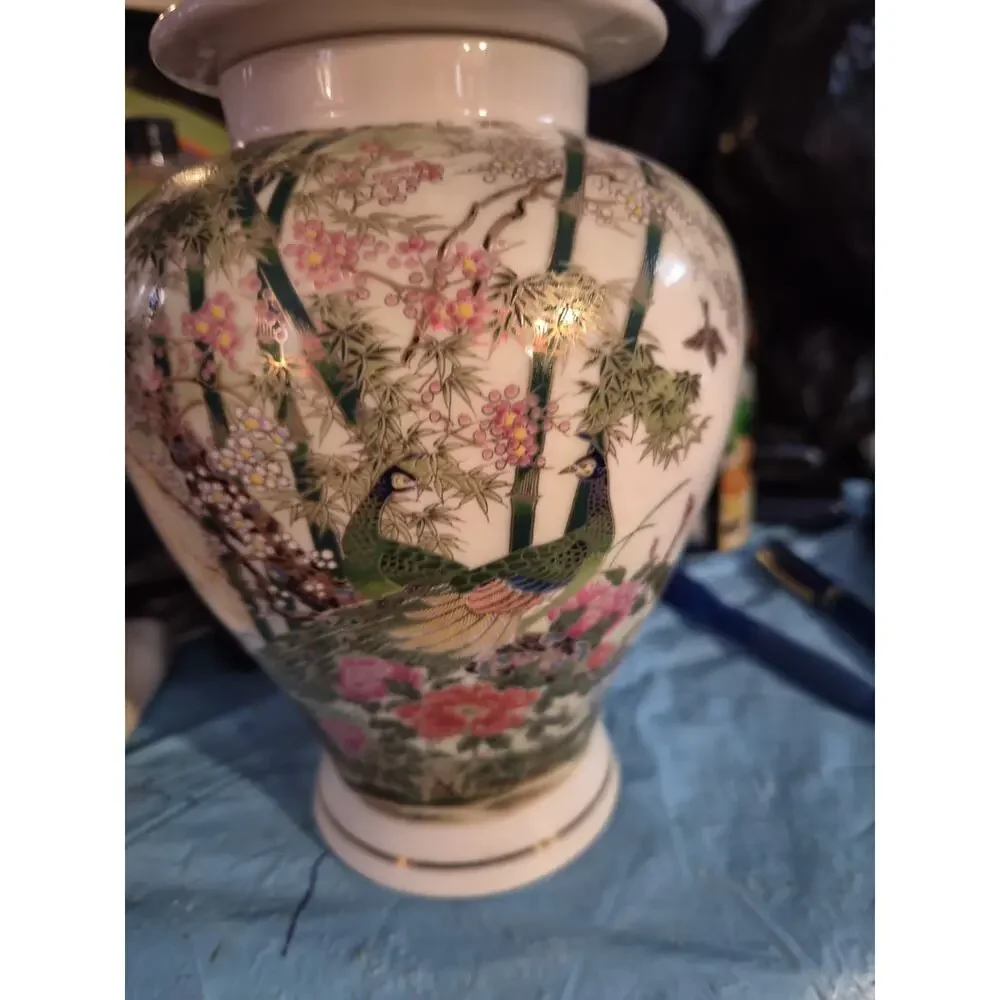 Vintage OMC Japanese Porcelain Ginger Jar With Handpainted...